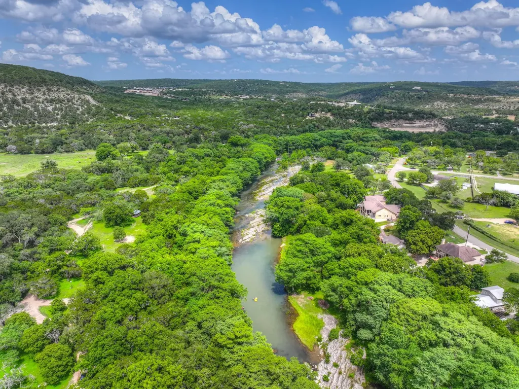 641 Rainbow Ridge Canyon Lake TX 78133