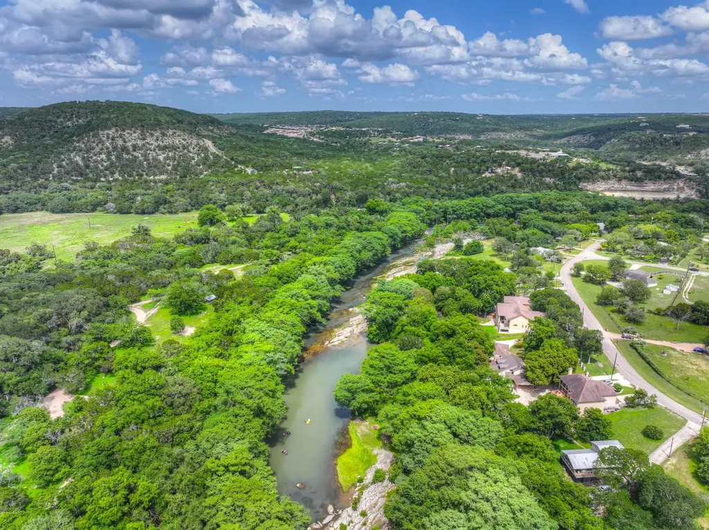 641 Rainbow Ridge Canyon Lake TX 78133