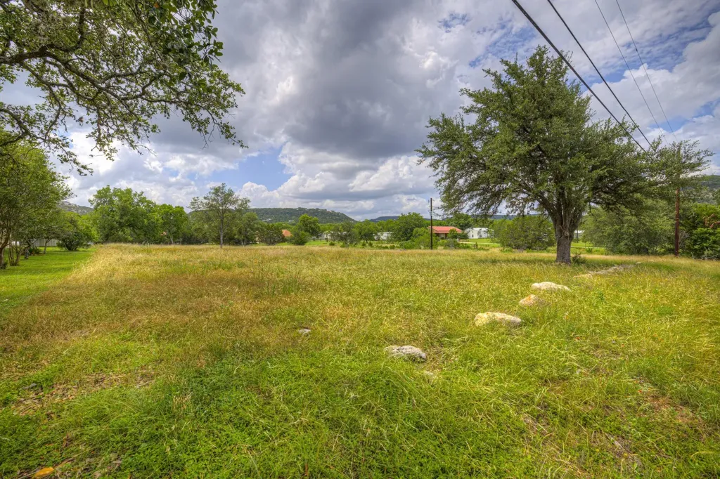 641 Rainbow Ridge Canyon Lake TX 78133