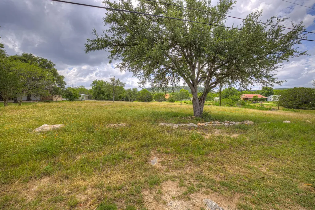 641 Rainbow Ridge Canyon Lake TX 78133