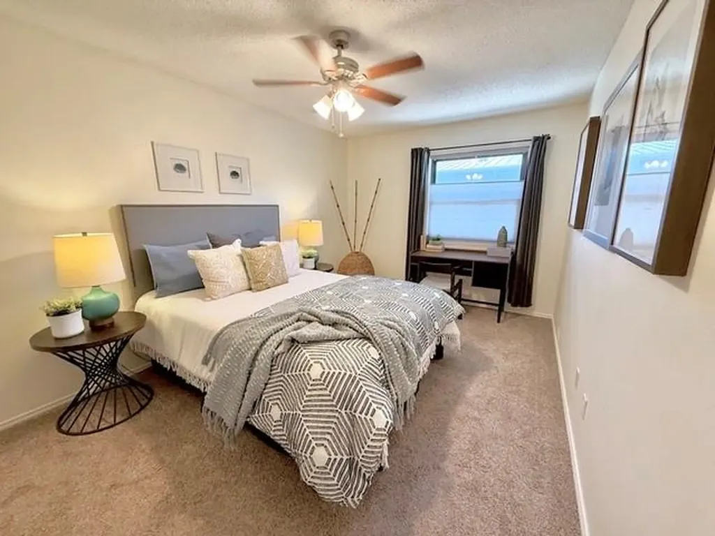 900 Taulbee Lane Austin TX 78757