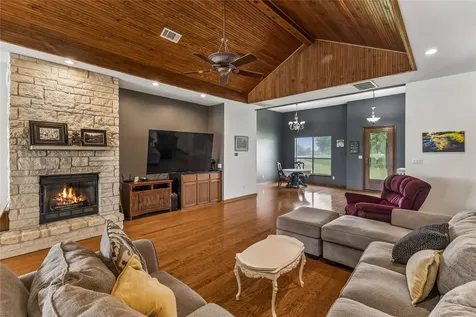 341 Windmill Hill Salado TX 76571