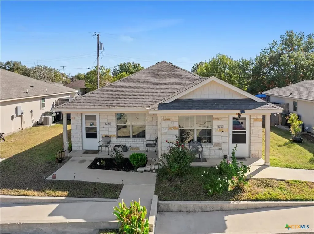 1239 Honor Lane Temple TX 76501