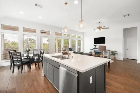 1908 Woolsey Way Leander TX 78641