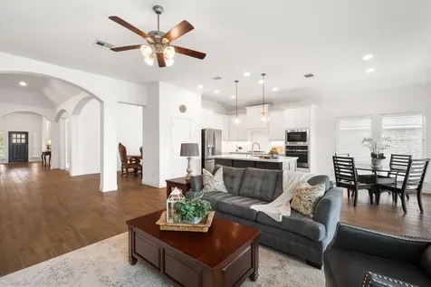 1908 Woolsey Way Leander TX 78641