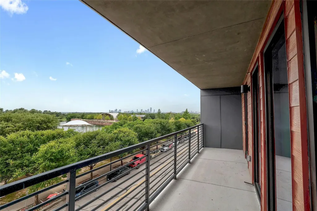 1701 Simond Avenue Austin TX 78723