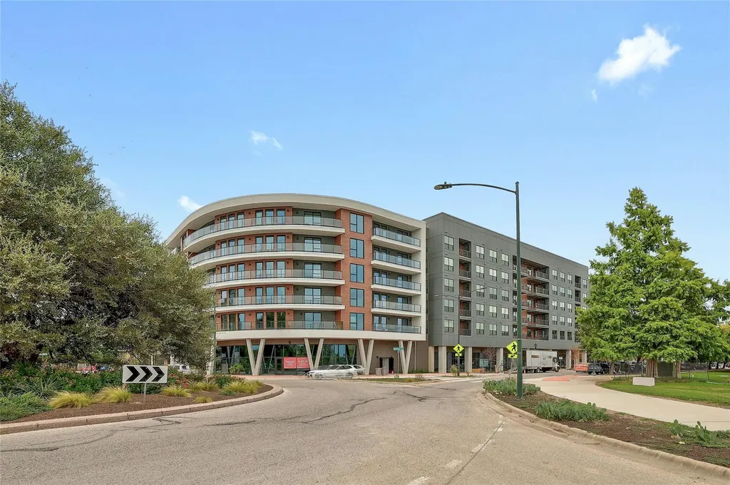 1701 Simond Avenue Austin TX 78723
