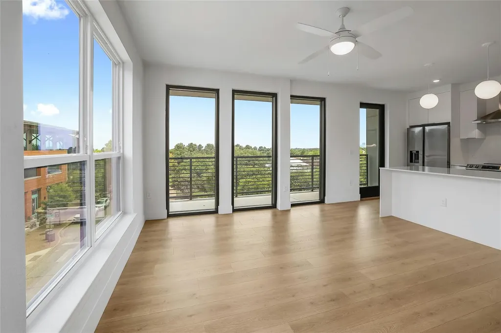 1701 Simond Avenue Austin TX 78723
