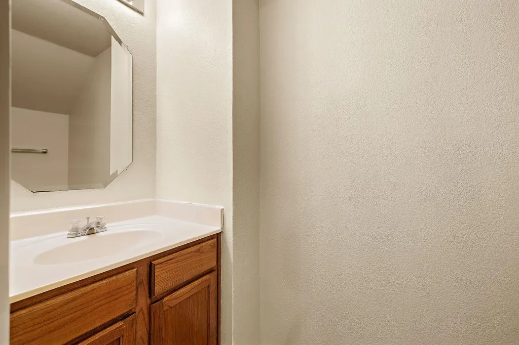 2104 Deer Creek Trail Round Rock TX 78665