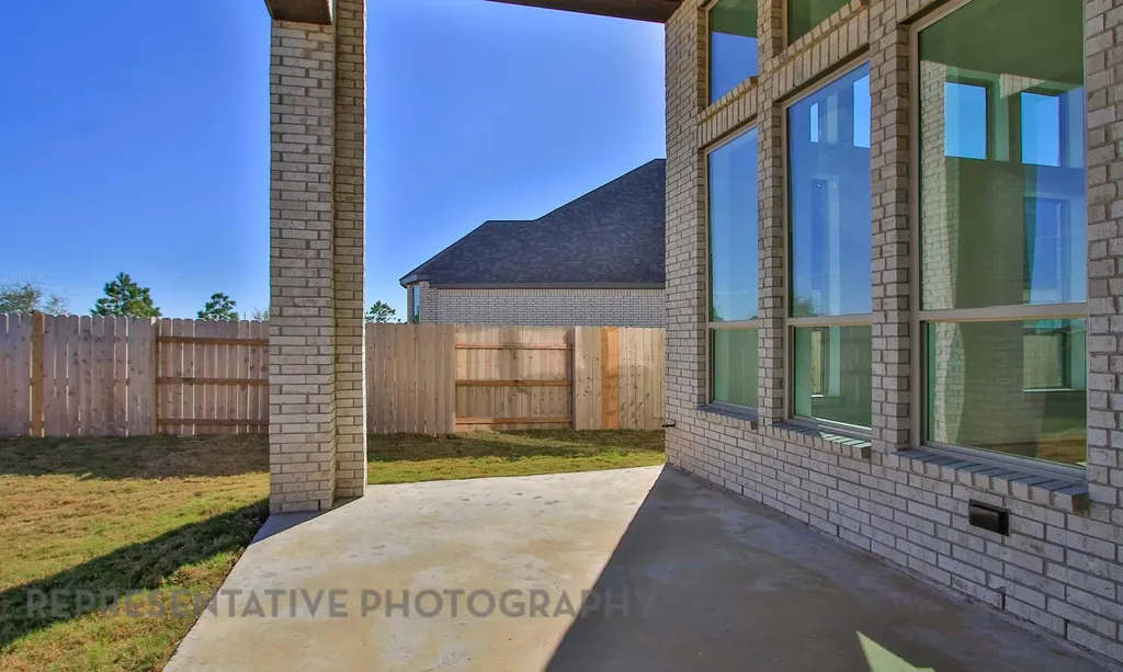108 Ribera Drive Liberty Hill TX 78642