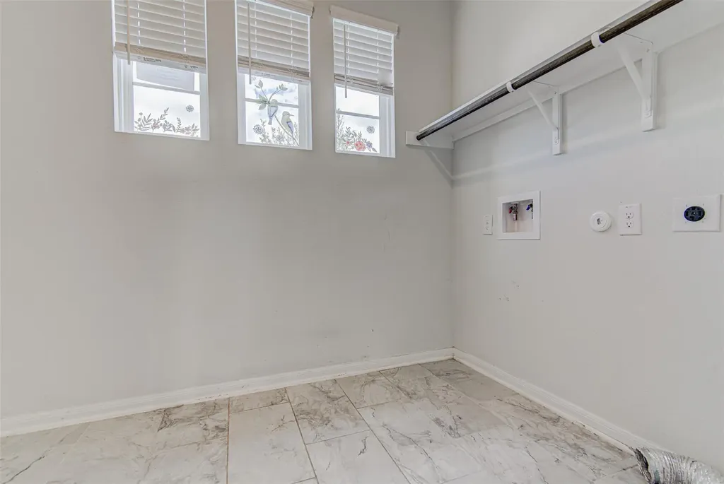774 Cherrystone Loop Buda TX 78610