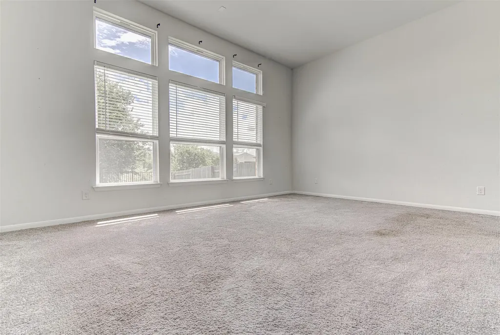 774 Cherrystone Loop Buda TX 78610