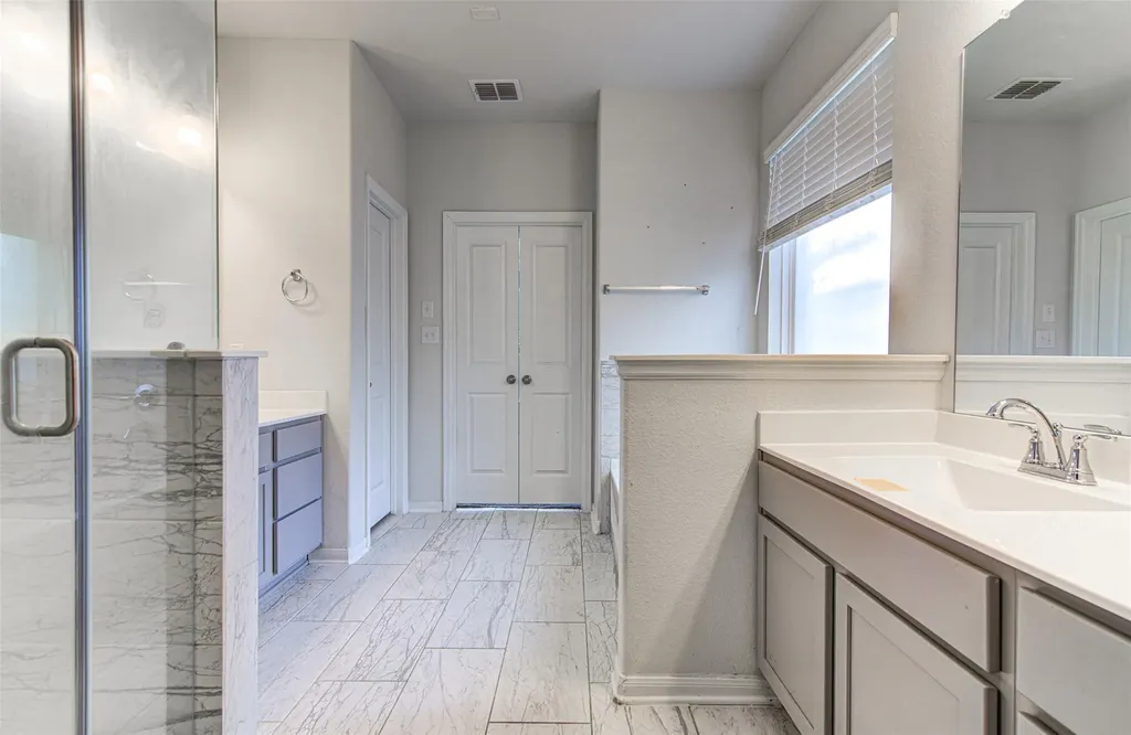 774 Cherrystone Loop Buda TX 78610