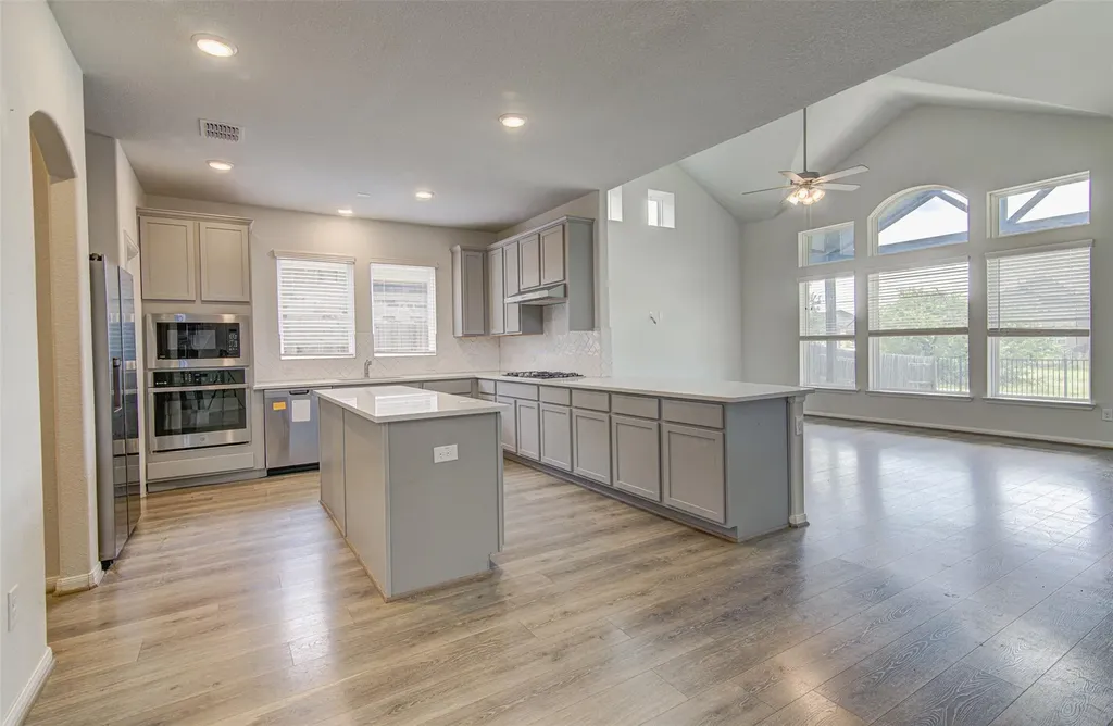 774 Cherrystone Loop Buda TX 78610