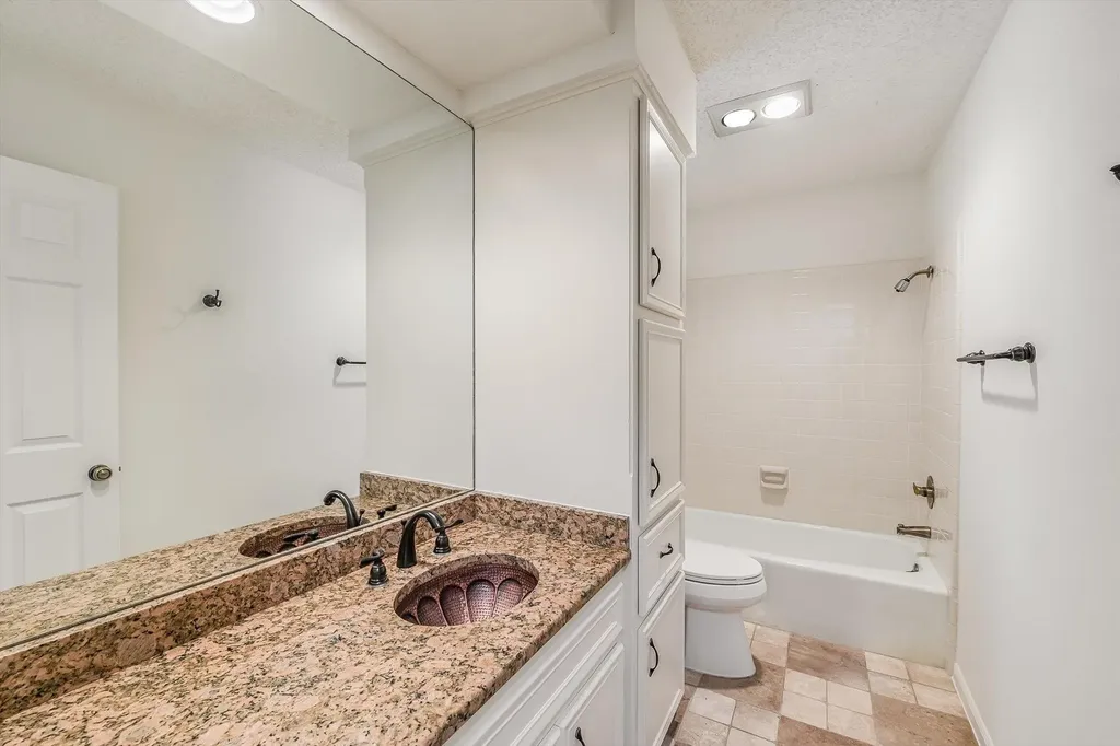 2505 Royal Lytham Drive Austin TX 78747