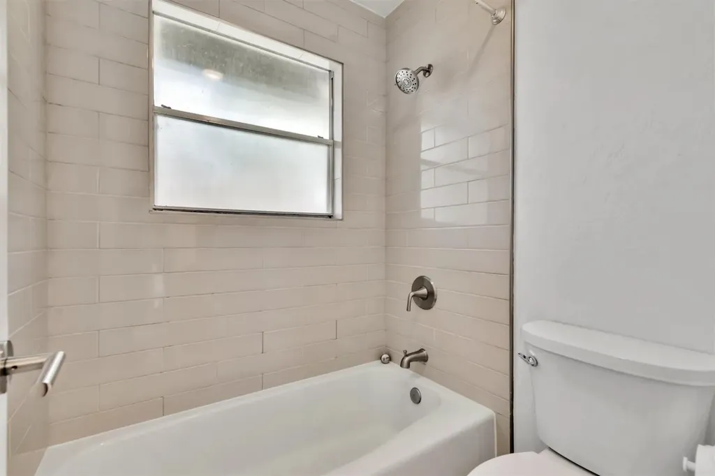 3808 Oak Creek Drive Austin TX 78727