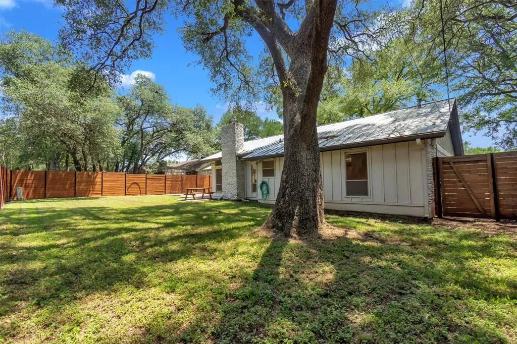 3808 Oak Creek Drive Austin TX 78727