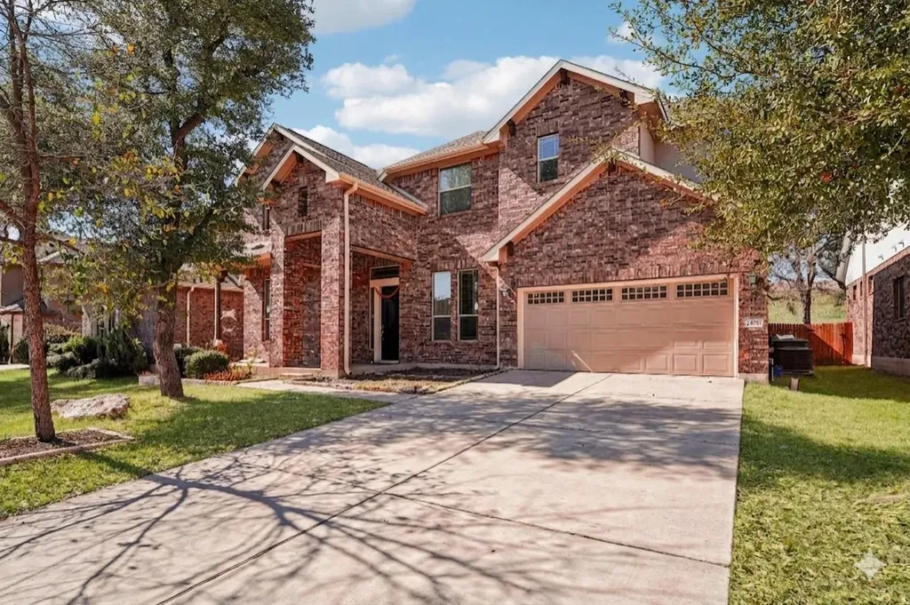 2421 Bowen Street Leander TX 78641