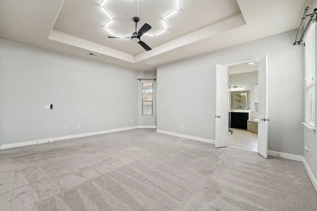 2421 Bowen Street Leander TX 78641