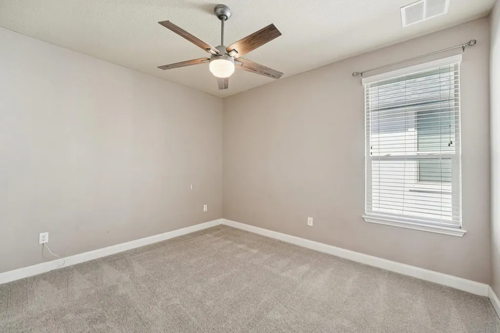 2421 Bowen Street Leander TX 78641