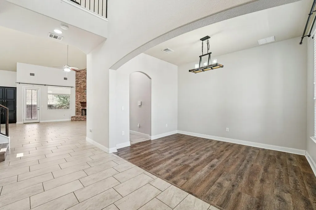 2421 Bowen Street Leander TX 78641