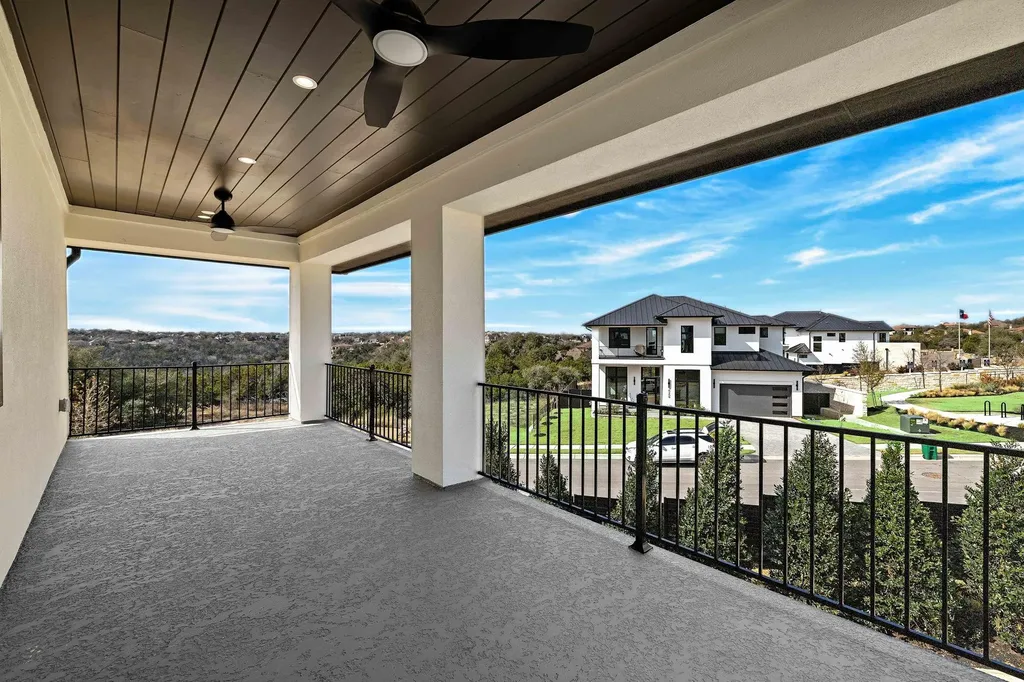 5900 Moondust Lane Austin TX 78730