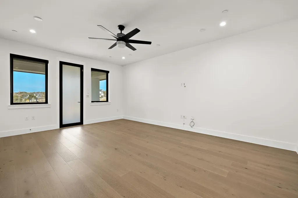 5900 Moondust Lane Austin TX 78730