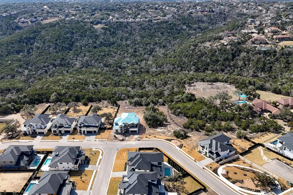 5900 Moondust Lane Austin TX 78730