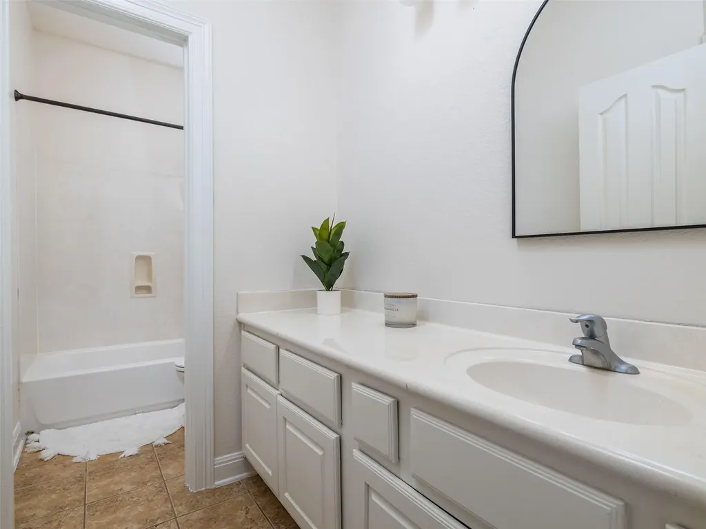 2709 Deep River Circle Round Rock TX 78665