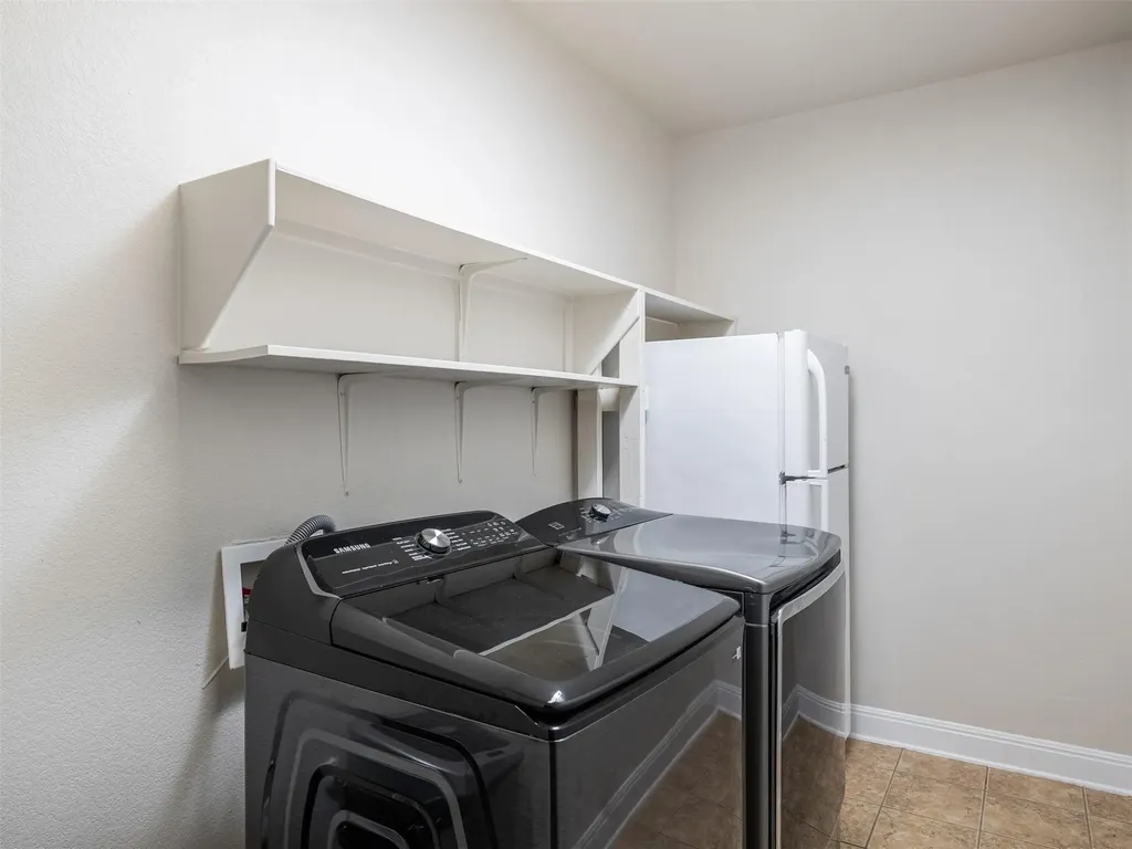 2709 Deep River Circle Round Rock TX 78665
