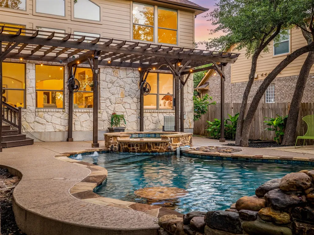 2709 Deep River Circle Round Rock TX 78665