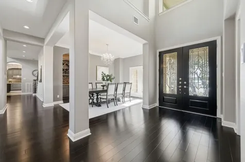 9808 Tree Bend Cove Austin TX 78750