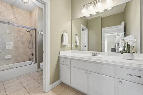 9808 Tree Bend Cove Austin TX 78750