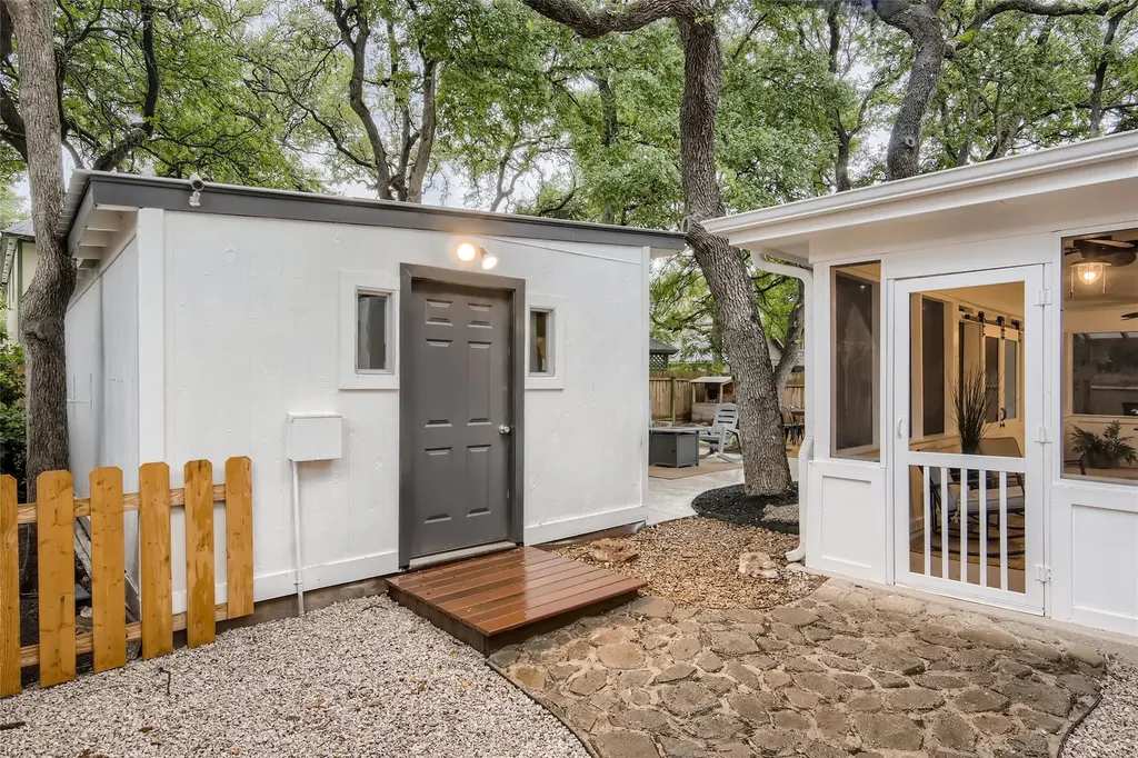 13104 Tilder Drive Austin TX 78729