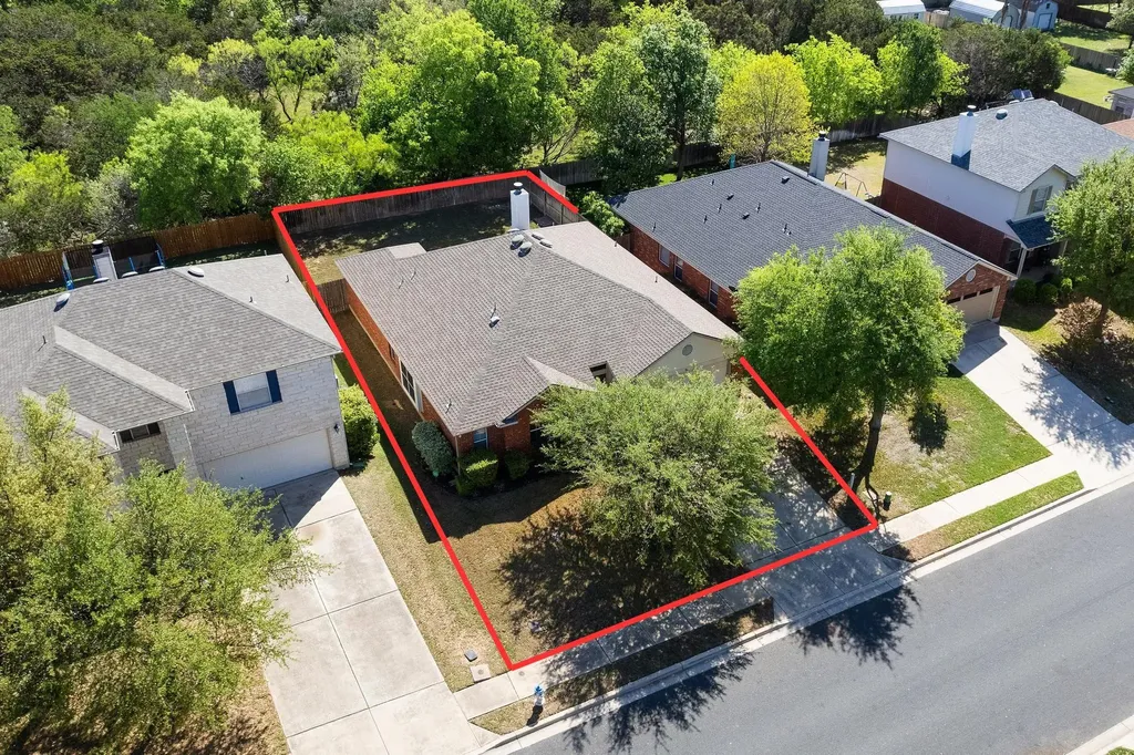 429 Falcon Lane Leander TX 78641