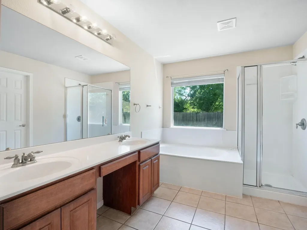 429 Falcon Lane Leander TX 78641