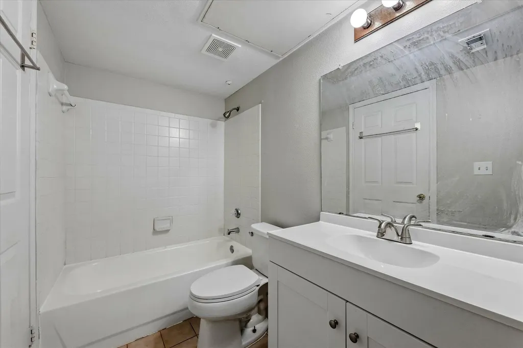 501 W 26th Street Austin TX 78705