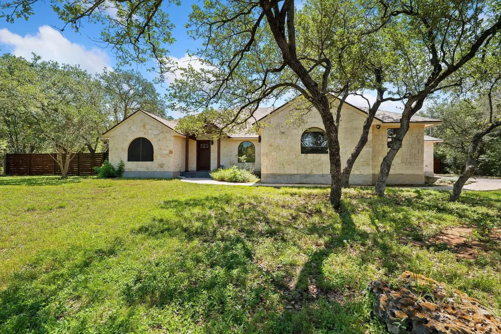 105 N Laurelwood Drive Austin TX 78733