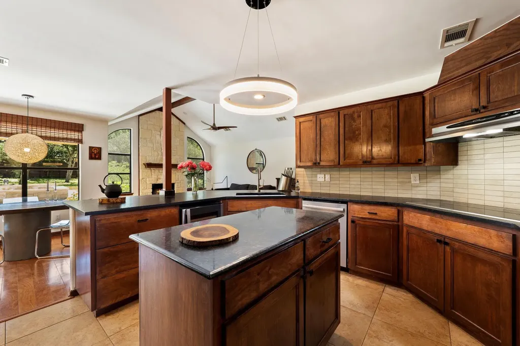 105 N Laurelwood Drive Austin TX 78733