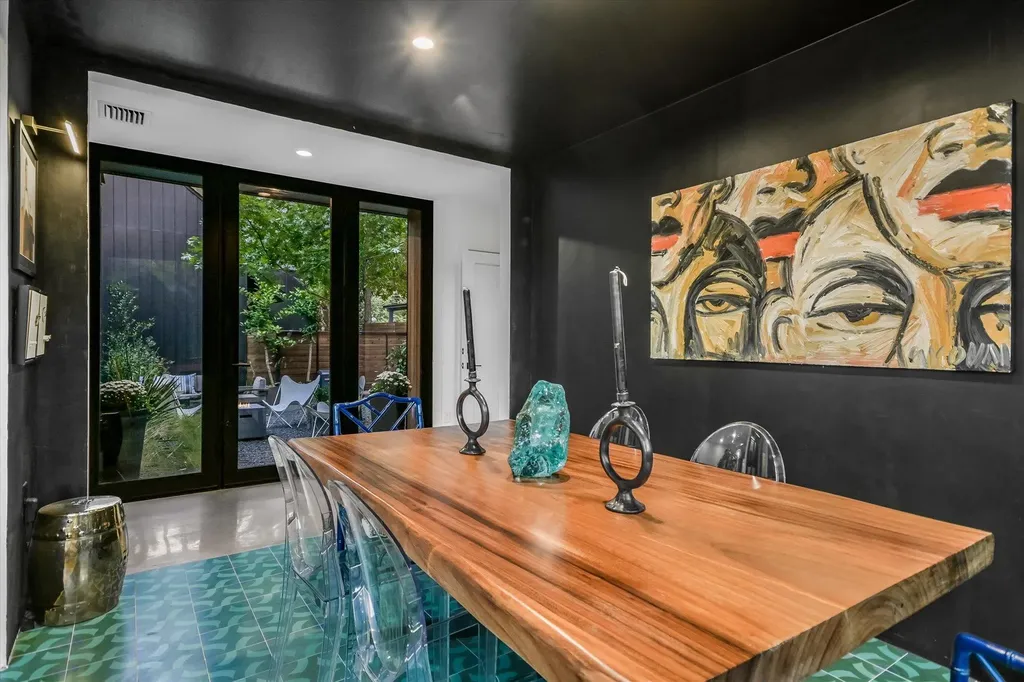 2212 S 2nd Street Austin TX 78704
