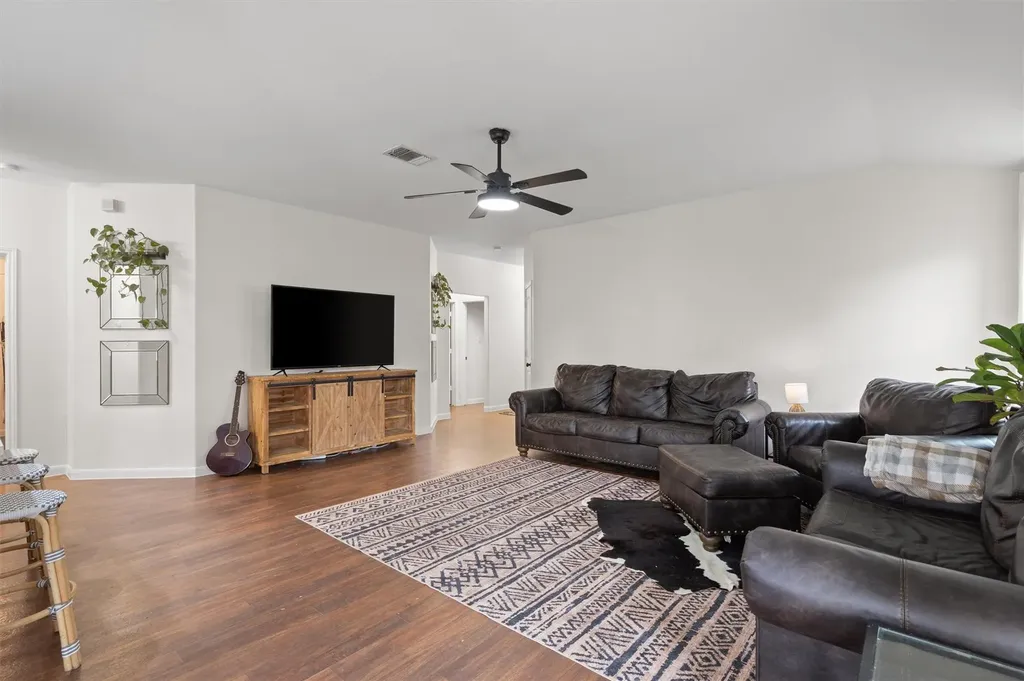 606 Old Peak Road Georgetown TX 78626
