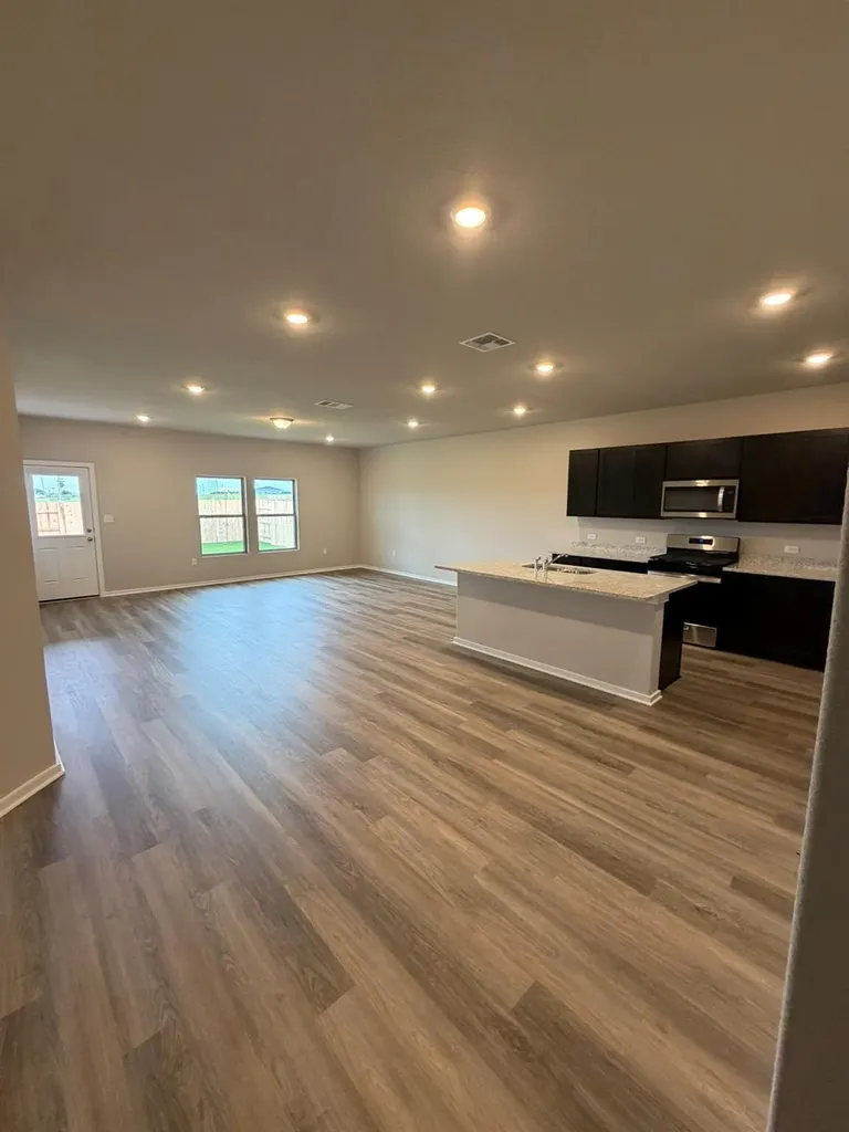 25536 Flora Bella Lane Elgin TX 78621