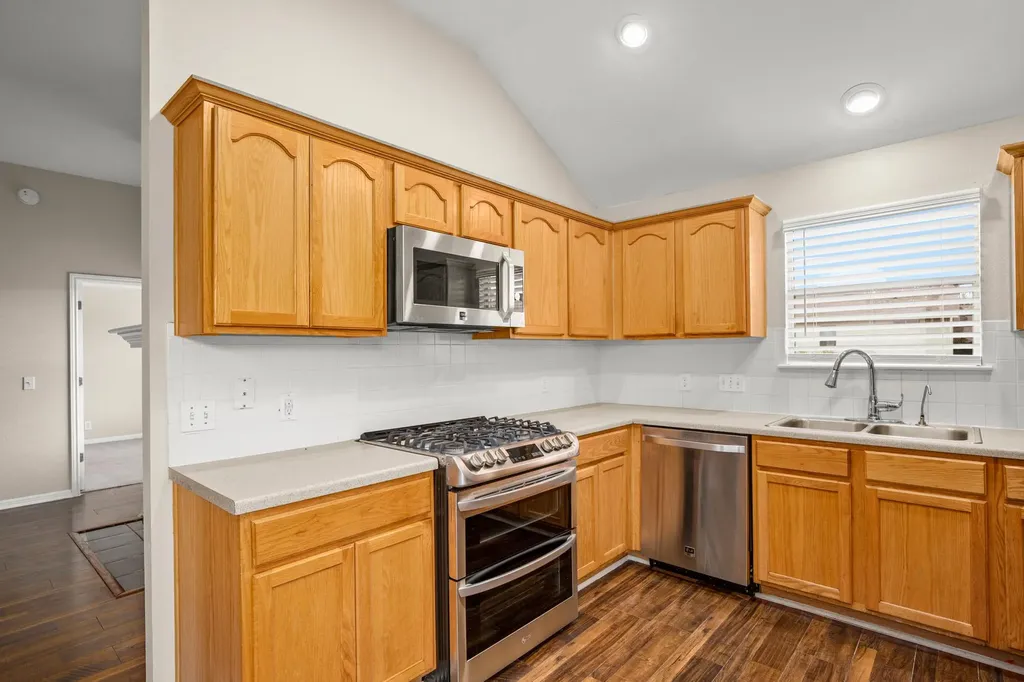 14901 Nuttall Drive Austin TX 78724