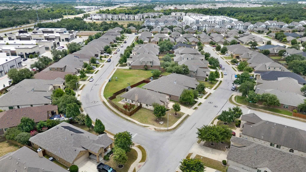 2412 Lyla Lane Leander TX 78641