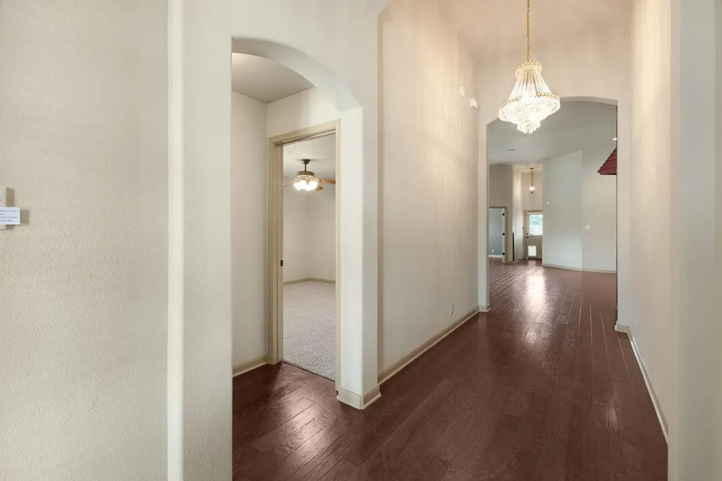 2412 Lyla Lane Leander TX 78641