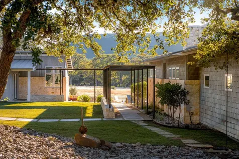415 Frio Canon Trail Leakey TX 78873