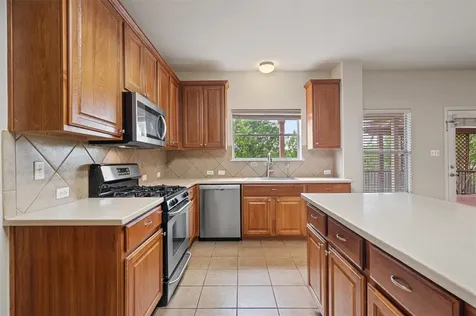 18800 Chrighton Castle Bend Pflugerville TX 78660