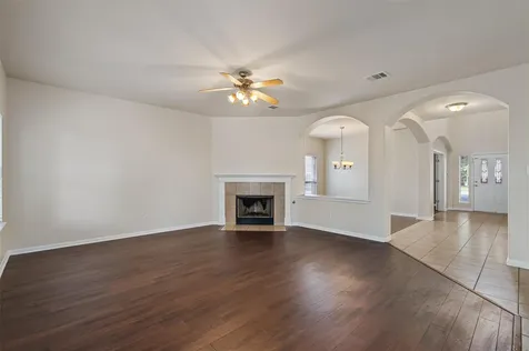18800 Chrighton Castle Bend Pflugerville TX 78660