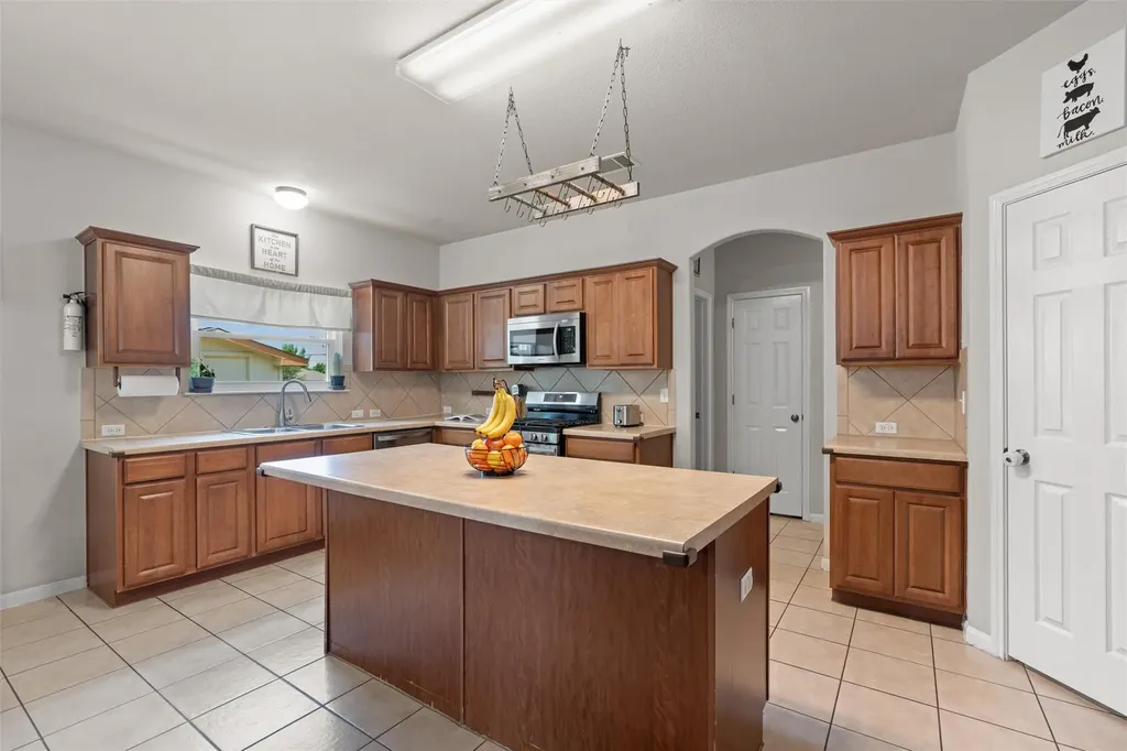 3309 Harvest Time Cove Austin TX 78754