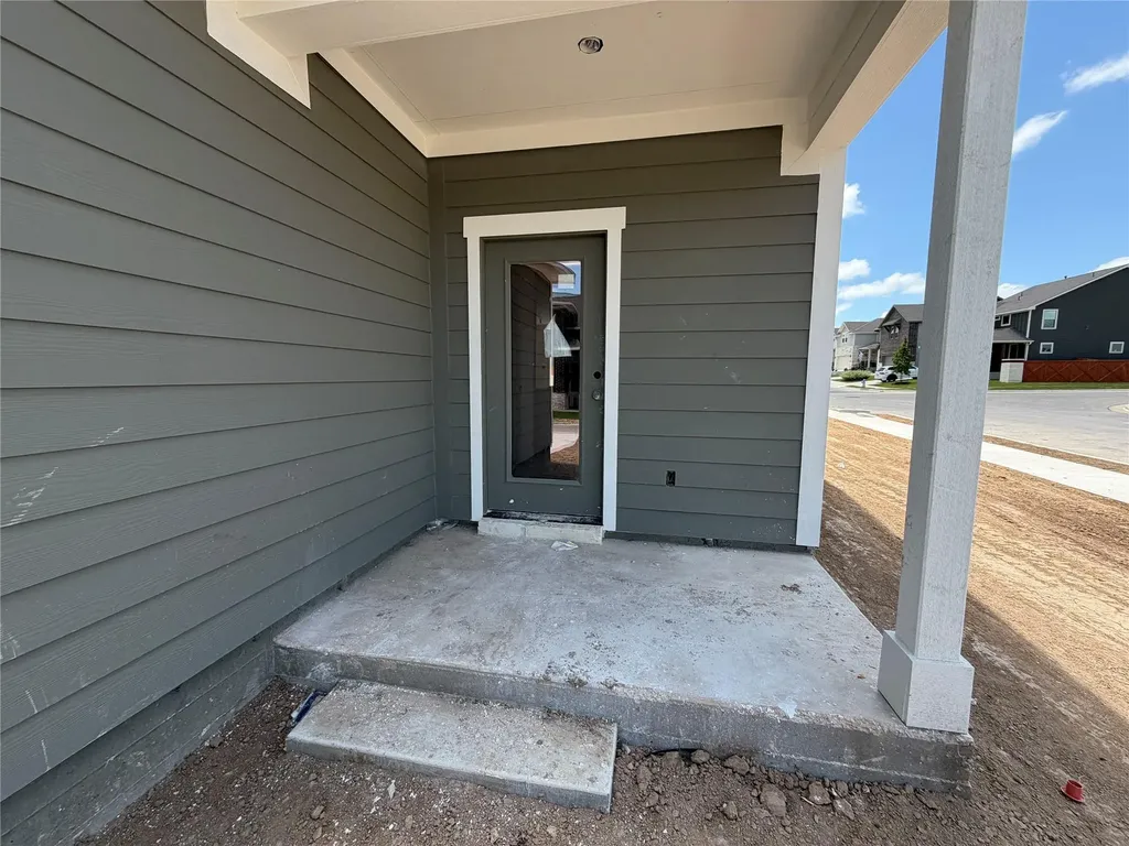 320 Leeland Drive Liberty Hill TX 78642